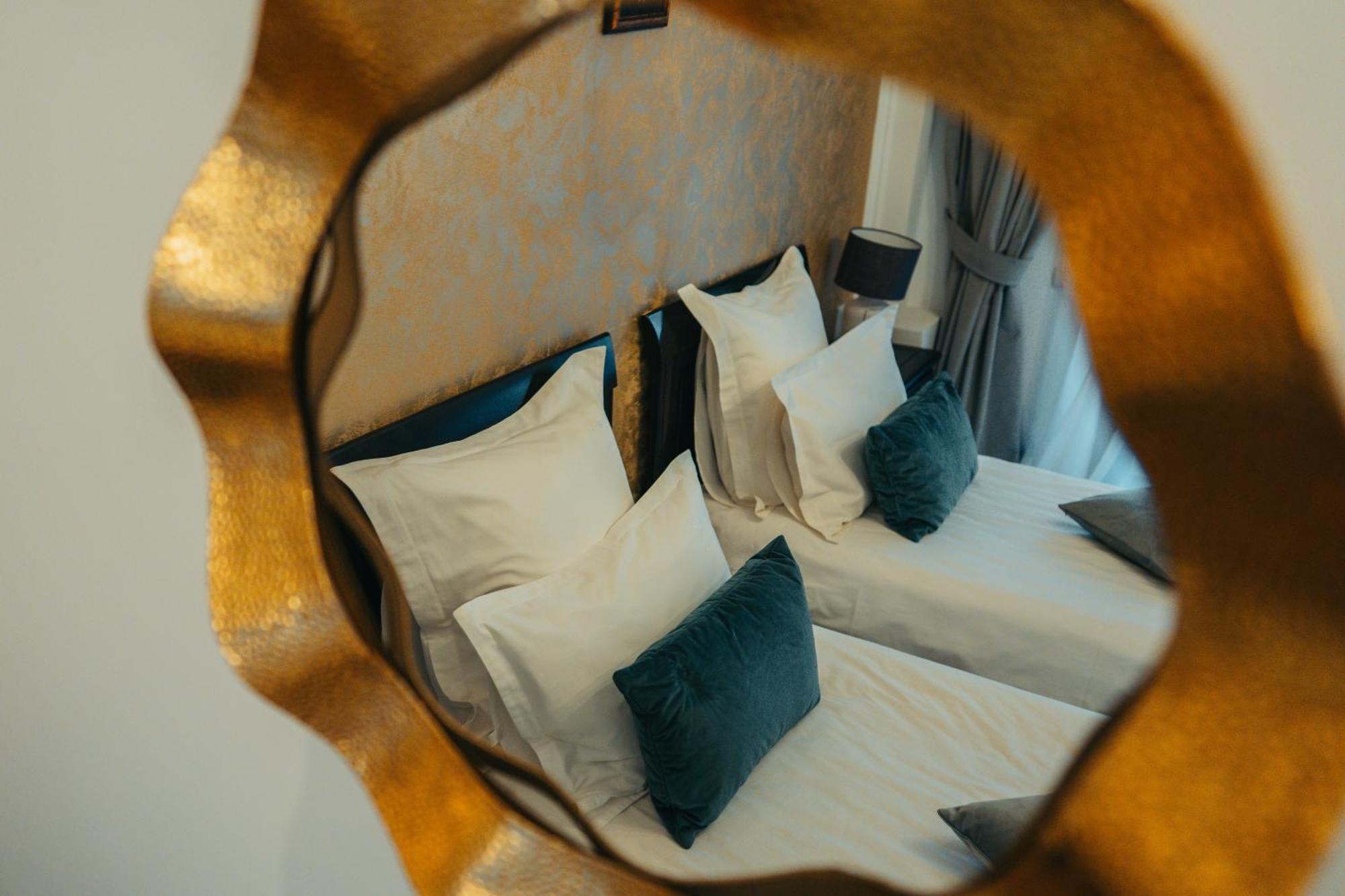 Hotel Curtea Domneasca Vaslui Exteriér fotografie